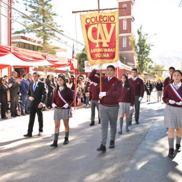 DESFILE ANIVERSARIO COLEGIO ANTONIO VARAS