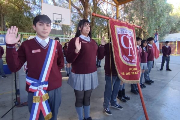 Asume nueva directiva del Centro de Alumnos CAV